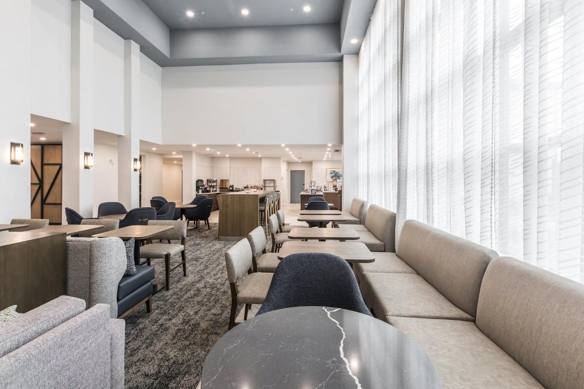 Staybridge Suites - Dawson Creek By Ihg Екстериор снимка