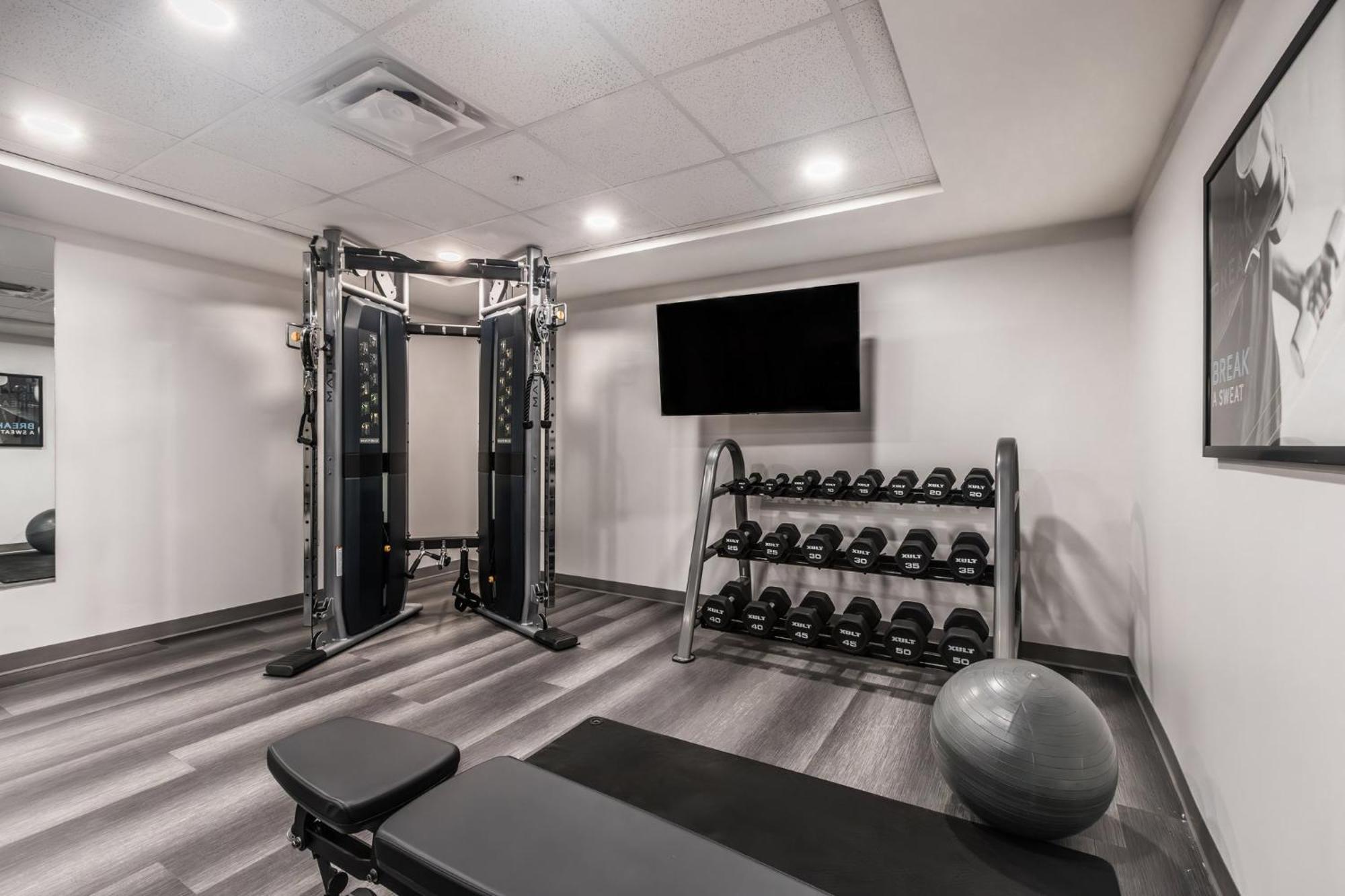 Staybridge Suites - Dawson Creek By Ihg Екстериор снимка