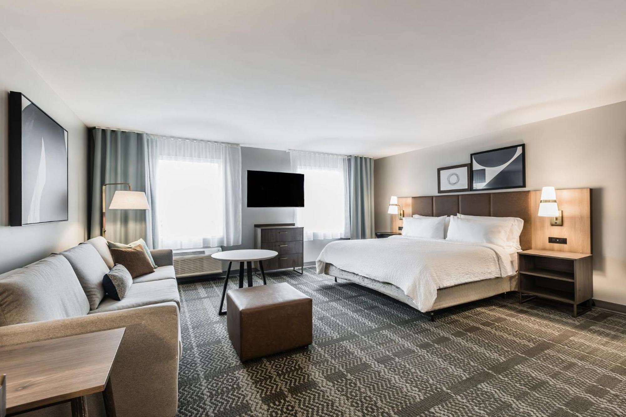 Staybridge Suites - Dawson Creek By Ihg Екстериор снимка