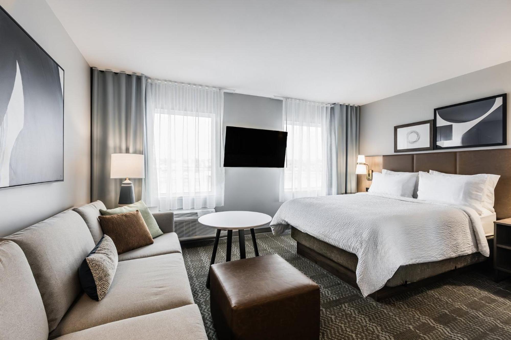 Staybridge Suites - Dawson Creek By Ihg Екстериор снимка