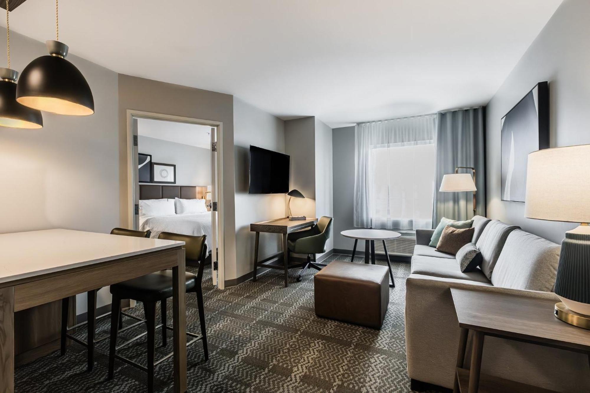 Staybridge Suites - Dawson Creek By Ihg Екстериор снимка