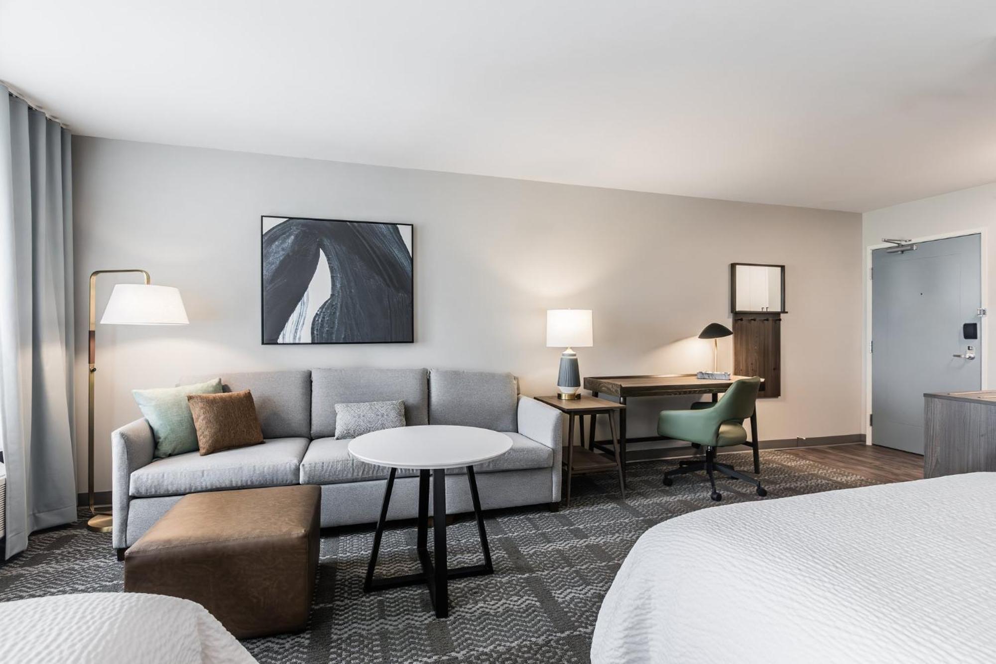 Staybridge Suites - Dawson Creek By Ihg Екстериор снимка