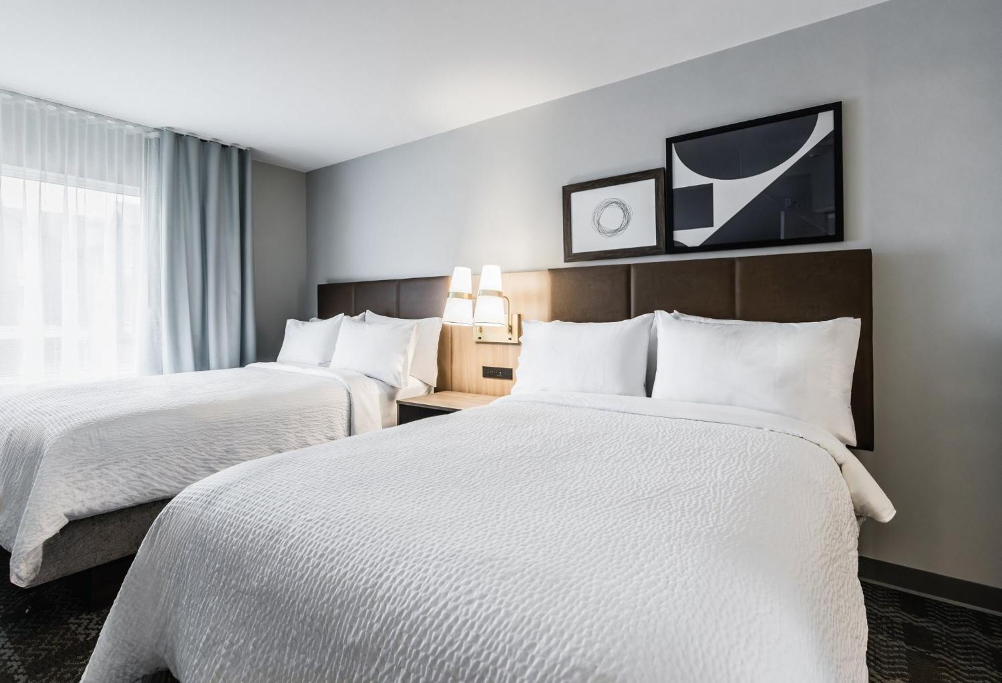 Staybridge Suites - Dawson Creek By Ihg Екстериор снимка