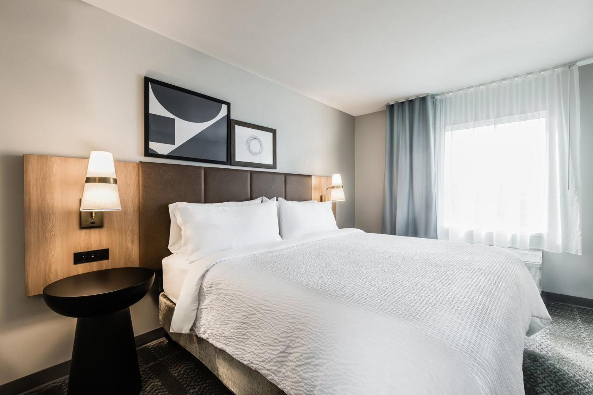 Staybridge Suites - Dawson Creek By Ihg Екстериор снимка