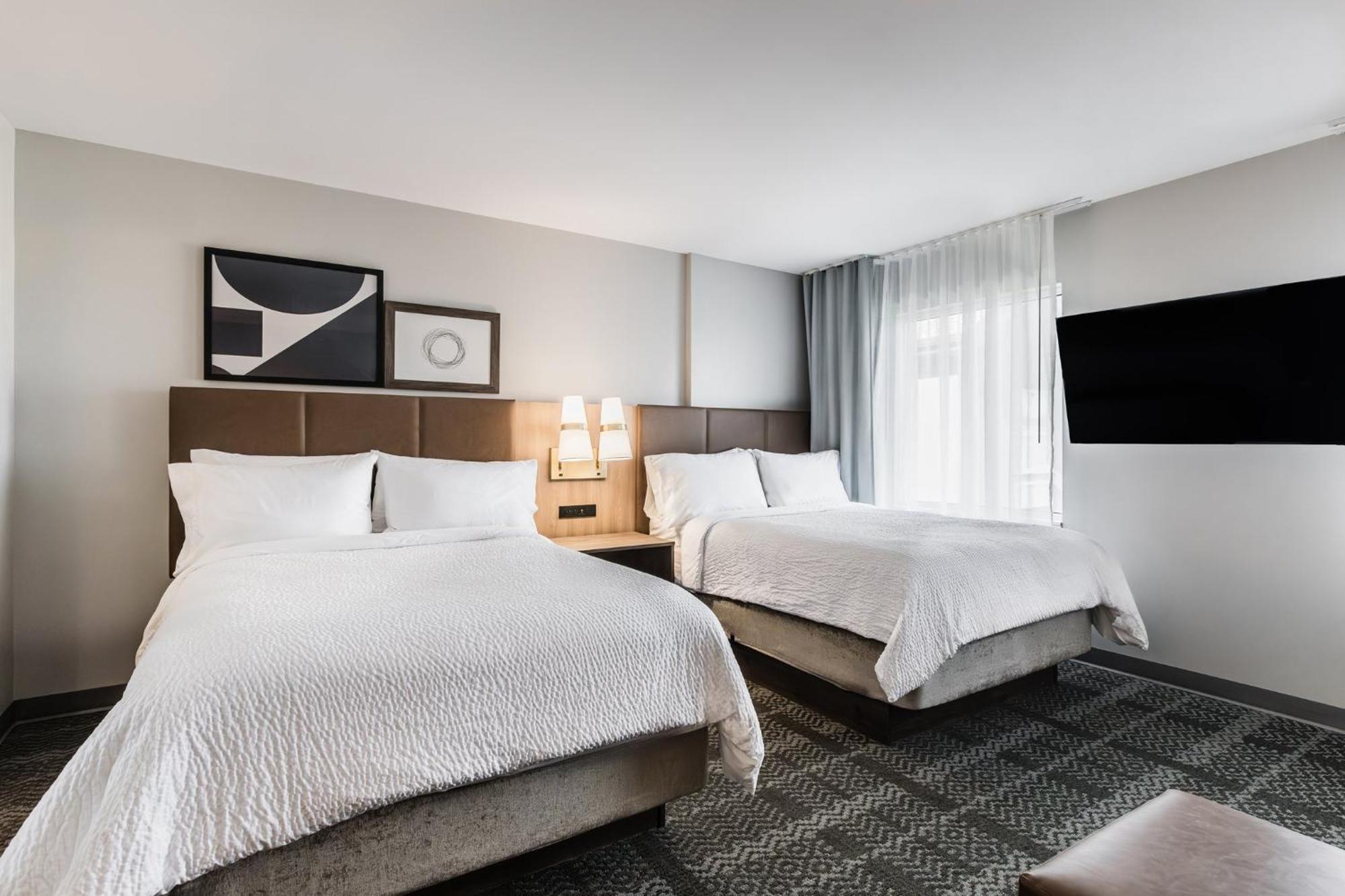 Staybridge Suites - Dawson Creek By Ihg Екстериор снимка